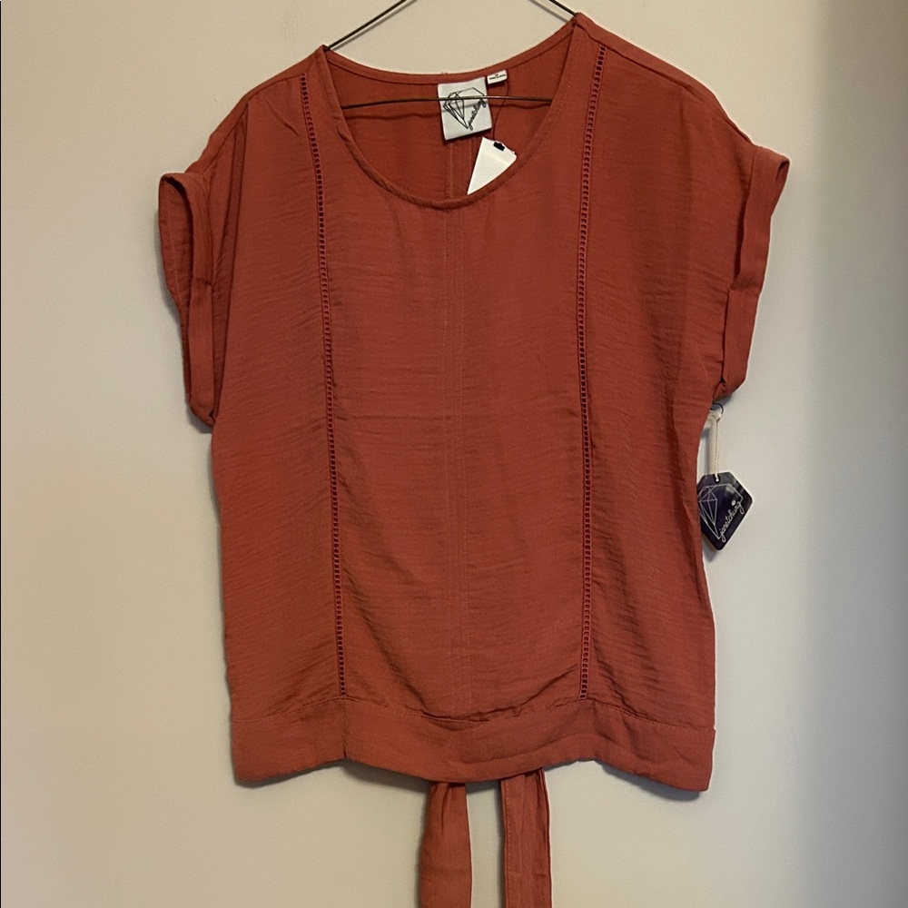 Janet Chung pullover rust blouse short rolled cap sleeves tie back size M  NWT
